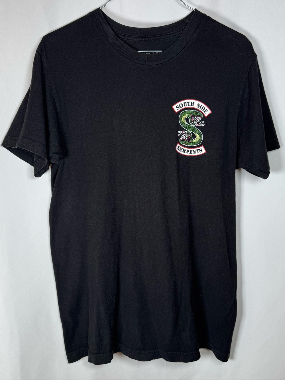 Riverdale Southside Serpents Black Cotton Graphic Shirt Size Medium